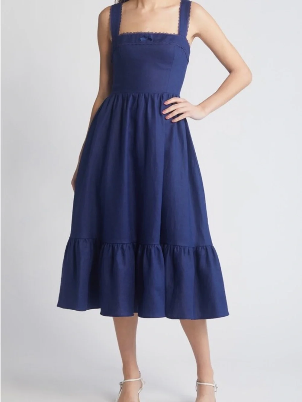 Reformation Rowen Sleeveless Smock Tiered Linen Midi Summer Dress Navy Blue Sz 8 - Picture 2 of 8